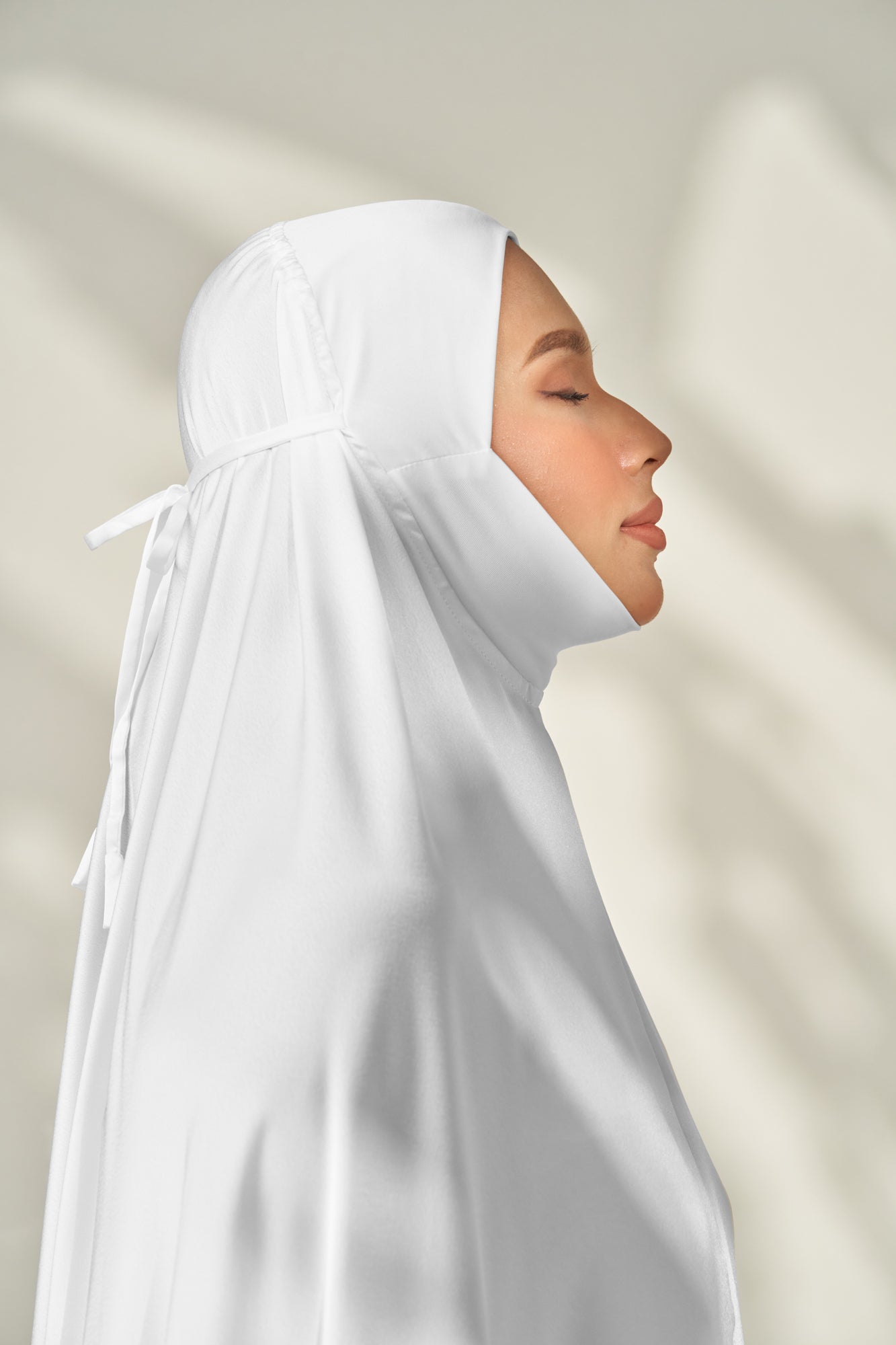 AMINA Telekung